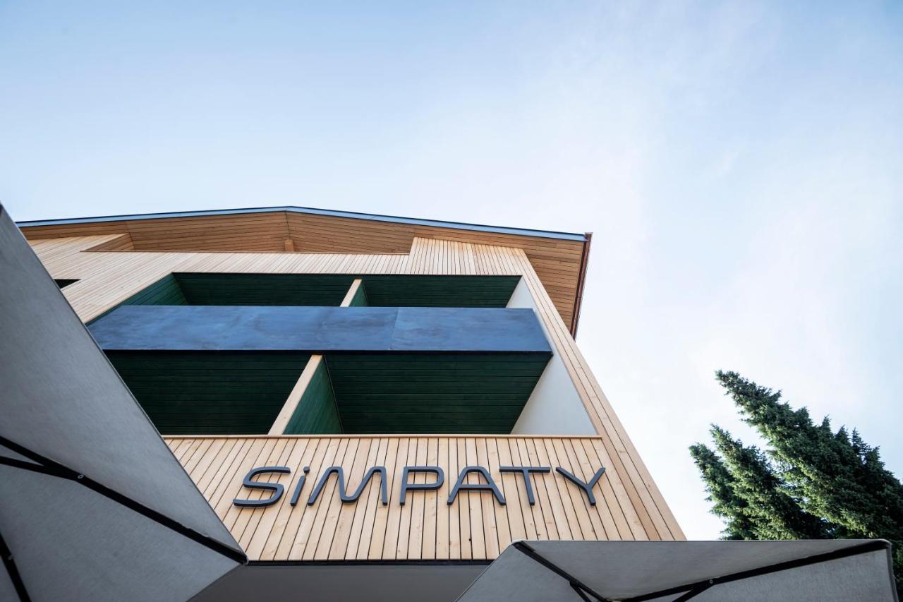 Hotel Simpaty Dobbiaco Exterior foto